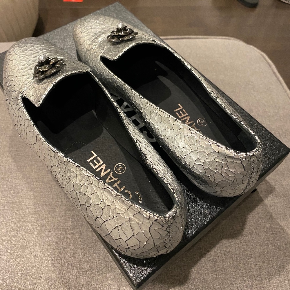 Chanel Moccasins Loafers (Sliver)